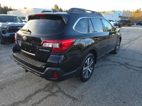 Used 2019 Subaru Outback 2.5i Limited image 5