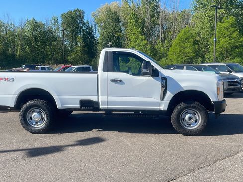 Certified 2025 Ford F350 XL w/ XL Off-Road Package AWD/4WD image 30