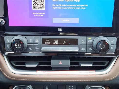 New 2026 Toyota Grand Highlander Platinum image 15