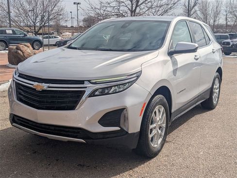 Used 2022 Chevrolet Equinox LT image 8