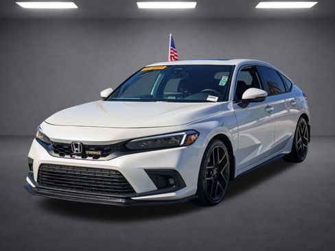 Used 2024 Honda Civic Sport Touring image 8