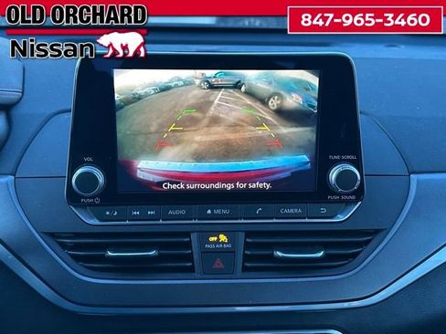Used 2023 Nissan Altima 2.5 SR AWD/4WD image 14
