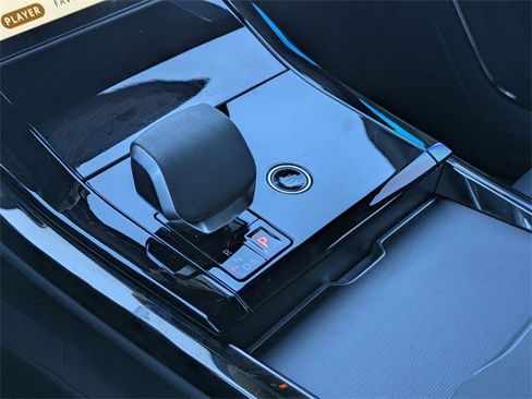 Used 2024 Land Rover Range Rover Sport Autobiography image 8