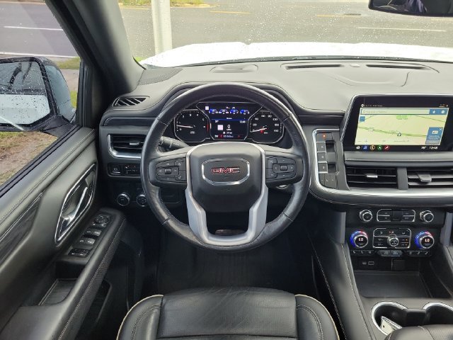 Used 2021 GMC Yukon XL SLT w/ SLT Premium Package RWD image 11