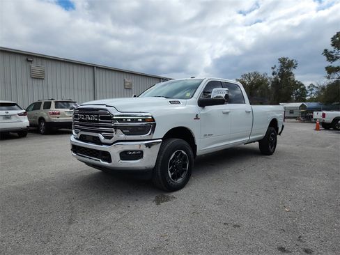 Used 2025 RAM 3500 Laramie image 2