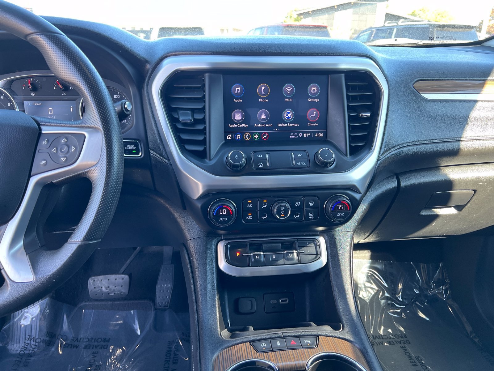 Used 2021 GMC Acadia SLE w/ Driver Convenience Package AWD/4WD image 18