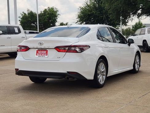 Used 2024 Toyota Camry LE FWD image 3