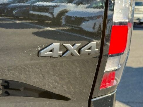 New 2026 Nissan Frontier SV w/ SV Convenience Package image 15