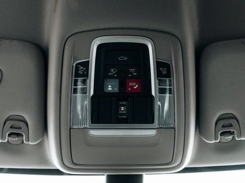 Used 2020 RAM 2500 Laramie AWD/4WD image 41
