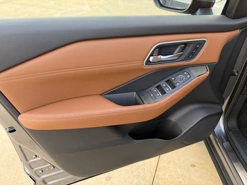 New 2026 Nissan Rogue Platinum w/ Platinum Premium Package image 15