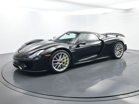 Used 2015 Porsche 918 Spyder AWD/4WD image 1