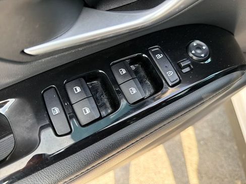 Used 2022 Hyundai Tucson Limited w/ Cargo Package AWD/4WD image 18