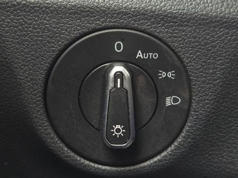 Used 2025 Volkswagen Jetta S FWD image 26