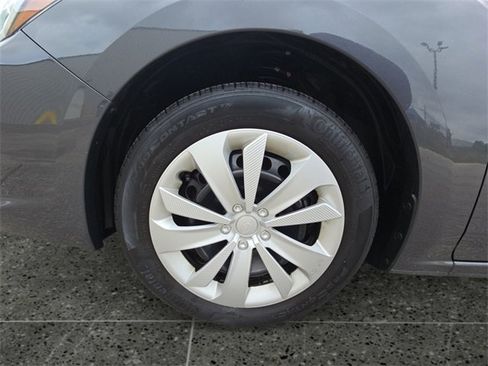 Used 2023 Subaru Impreza 2.0i image 18