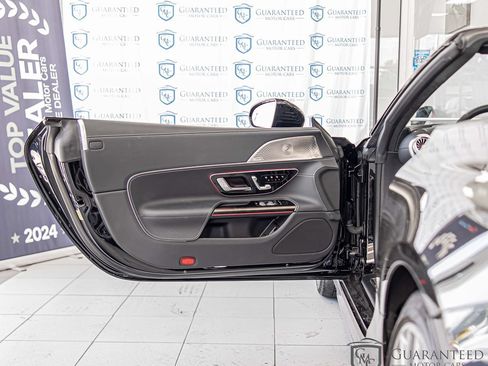 Used 2023 Mercedes-Benz SL 55 AMG 4MATIC image 29