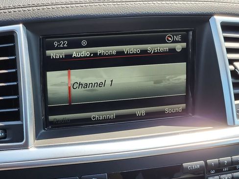 Used 2014 Mercedes-Benz GL 450 4MATIC image 5