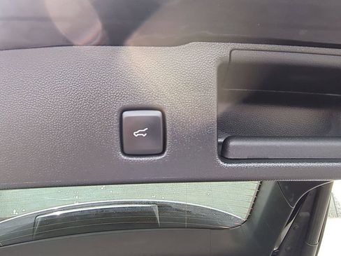 Used 2023 Ford Escape Platinum AWD/4WD image 24
