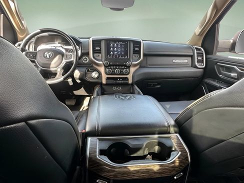 Used 2020 RAM 1500 Laramie RWD image 22