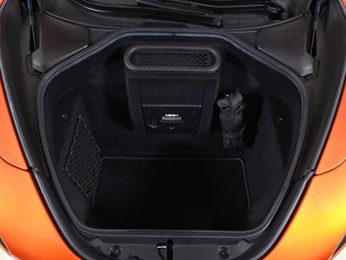 Used 2018 McLaren 720S Performance image 25