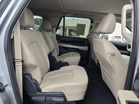 Used 2024 Ford Expedition Max Limited AWD/4WD image 30