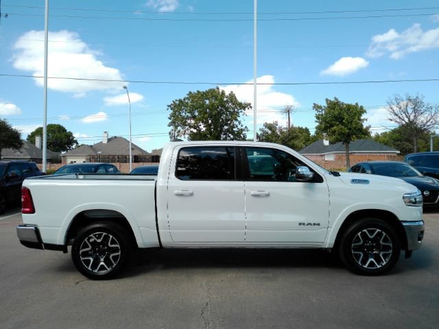 Used 2026 RAM 1500 Laramie AWD/4WD image 5