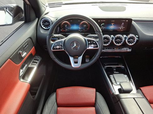 Certified 2022 Mercedes-Benz GLA 250 4MATIC image 12