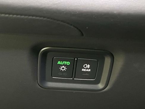 New 2026 Porsche Cayenne image 35