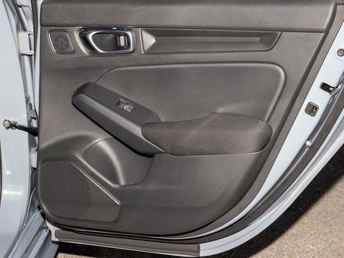 Used 2024 Honda Civic Sport image 12