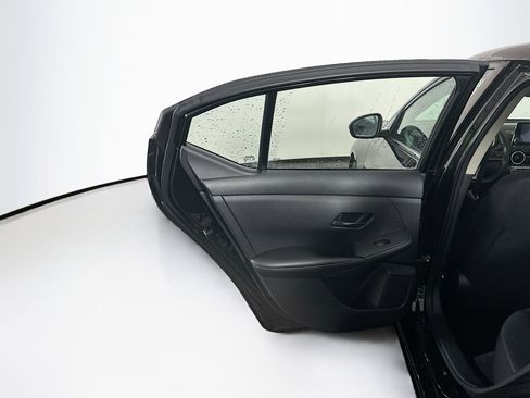 Used 2024 Nissan Sentra SV image 25