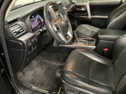 Used 2018 Toyota 4Runner Limited image 21