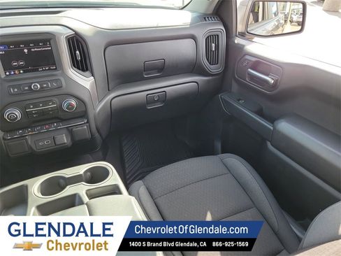 Certified 2024 Chevrolet Silverado 1500 Custom image 25