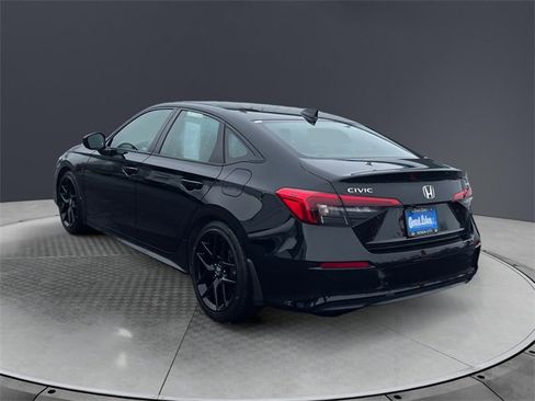 Certified 2024 Honda Civic Sport image 3