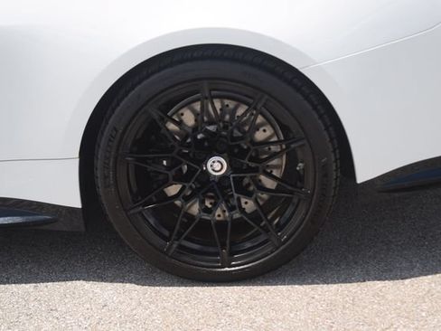 Used 2022 BMW M4 xDrive Competition w/ Executive Package AWD/4WD image 28