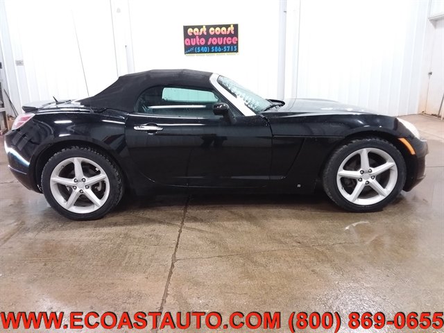 Used 2008 Saturn Sky RWD image 2