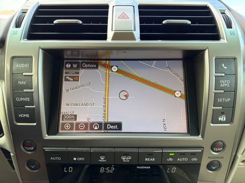 Used 2019 Lexus GX 460 Premium w/ Premium Package AWD/4WD image 12