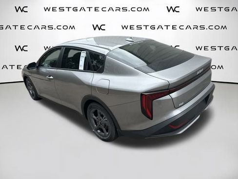 New 2025 Kia K4 LXS image 28