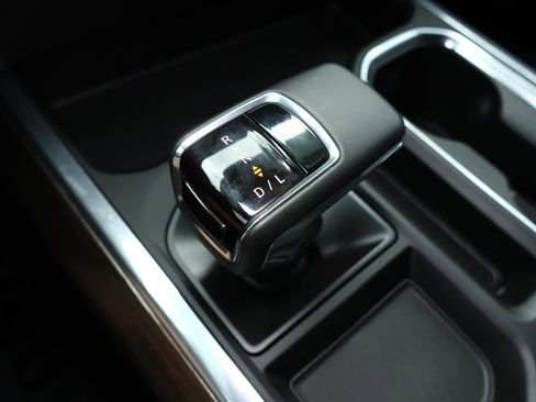 Used 2024 Chevrolet Silverado 1500 RST w/ Convenience Package II image 20