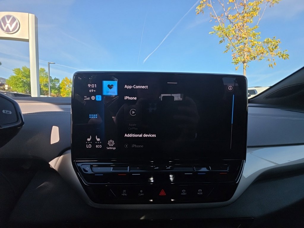 Certified 2023 Volkswagen ID.4 Pro S AWD/4WD image 18