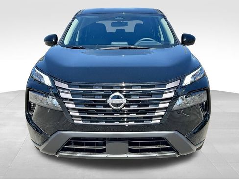 New 2026 Nissan Rogue SV w/ Cold Weather Package FWD image 2