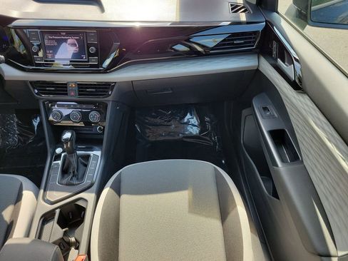 Used 2023 Volkswagen Taos S image 13