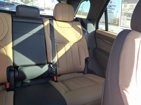 New 2025 Land Rover Range Rover Sport Dynamic SE image 17