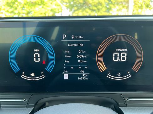 Used 2024 Hyundai Kona SE FWD image 19