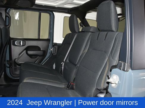 Used 2024 Jeep Wrangler Unlimited w/ Convenience Group AWD/4WD image 24