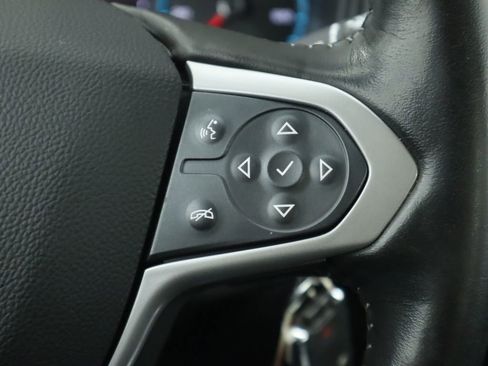 Used 2020 Chevrolet Colorado ZR2 image 12