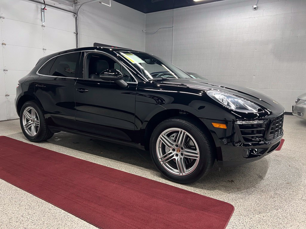 Used 2015 Porsche Macan S w/ Premium Package Plus AWD/4WD image 9