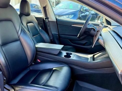 Used 2022 Tesla Model 3 RWD image 10