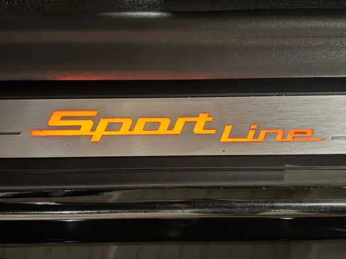 Used 2019 BMW 530i xDrive image 32