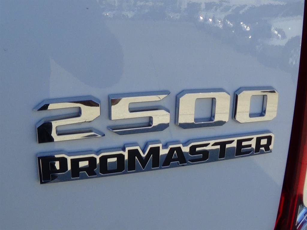 Used 2025 RAM ProMaster 2500 FWD image 9