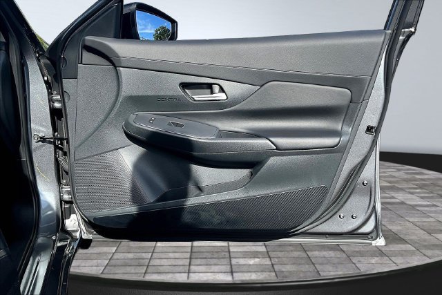 Used 2026 Nissan Sentra SV w/ SV Convenience Package FWD image 26