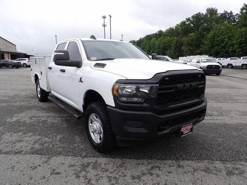 Used 2023 RAM 2500 Tradesman AWD/4WD image 11